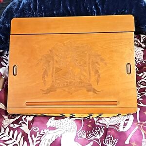 Writing lap desk